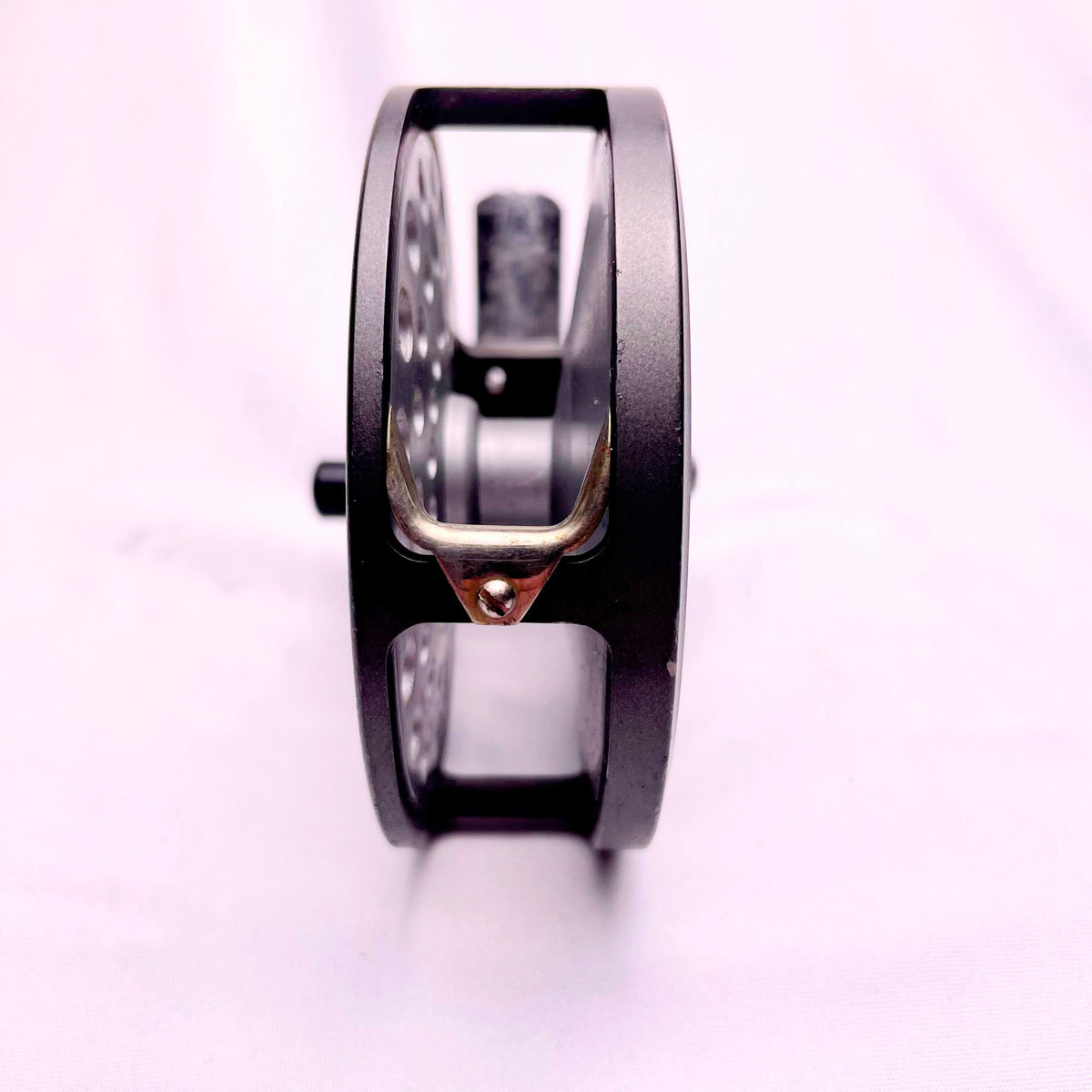 Hardy LRH Lightweight Fly Reel with Blue Zip Pouch