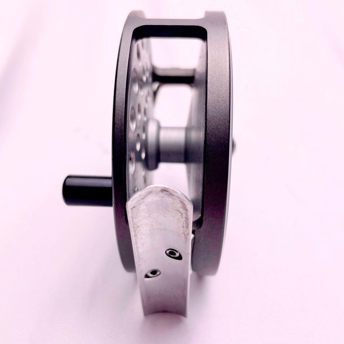 Hardy LRH Lightweight Fly Reel with Blue Zip Pouch