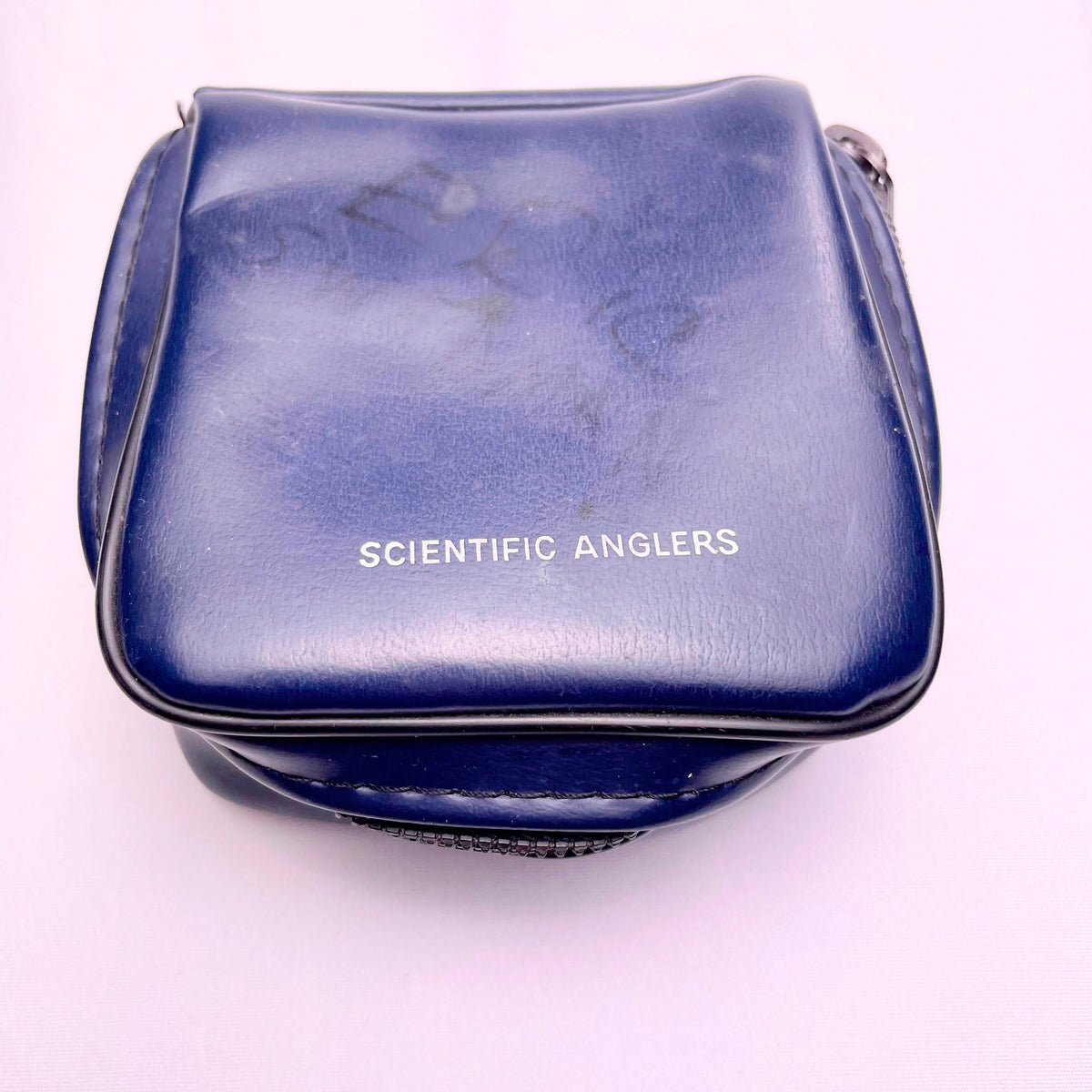 Hardy LRH Lightweight Fly Reel with Blue Zip Pouch