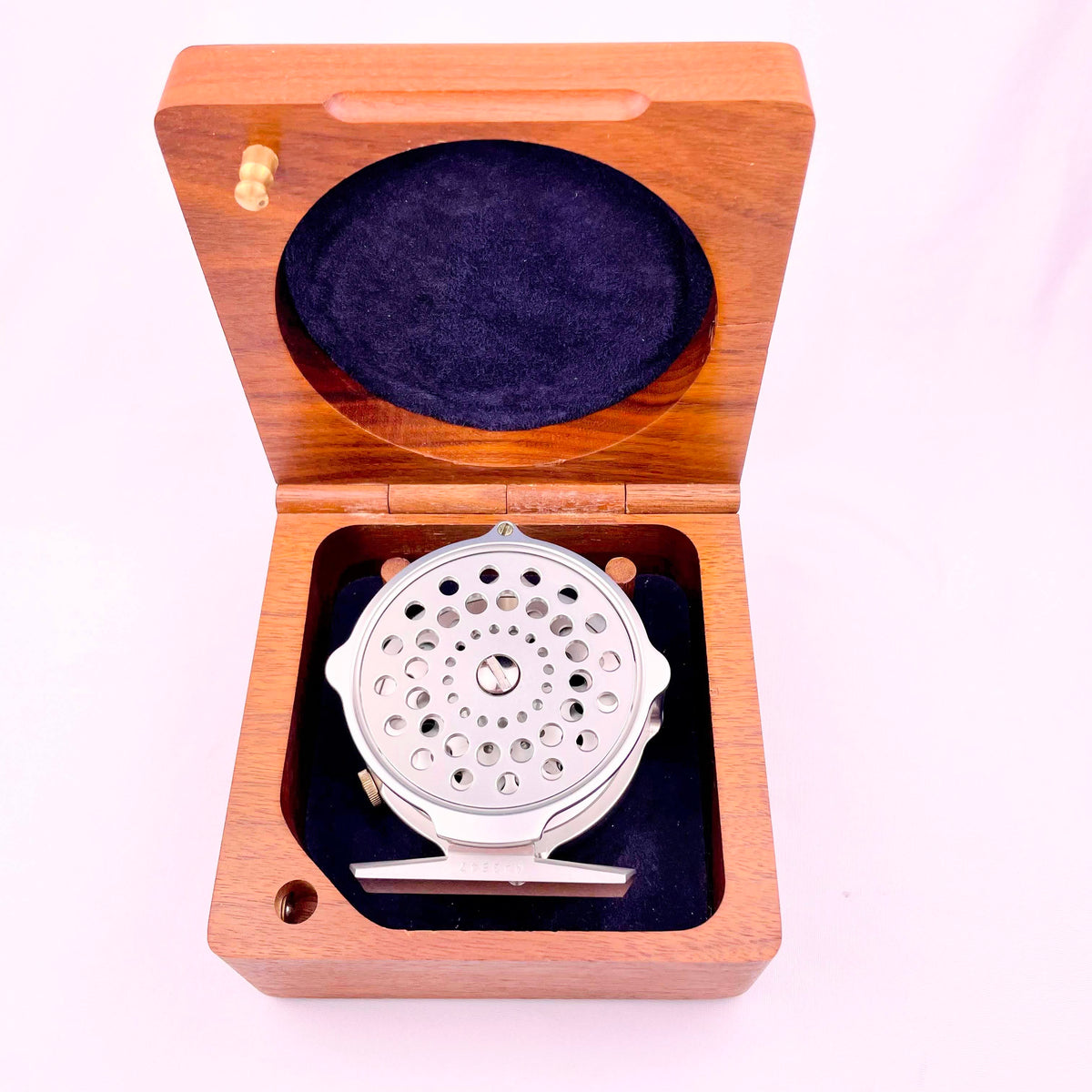 4 hardy bougle mk v centenary lightweight fly reel Hardy 3" Lightweight Mark VI Bougle Fly Reel