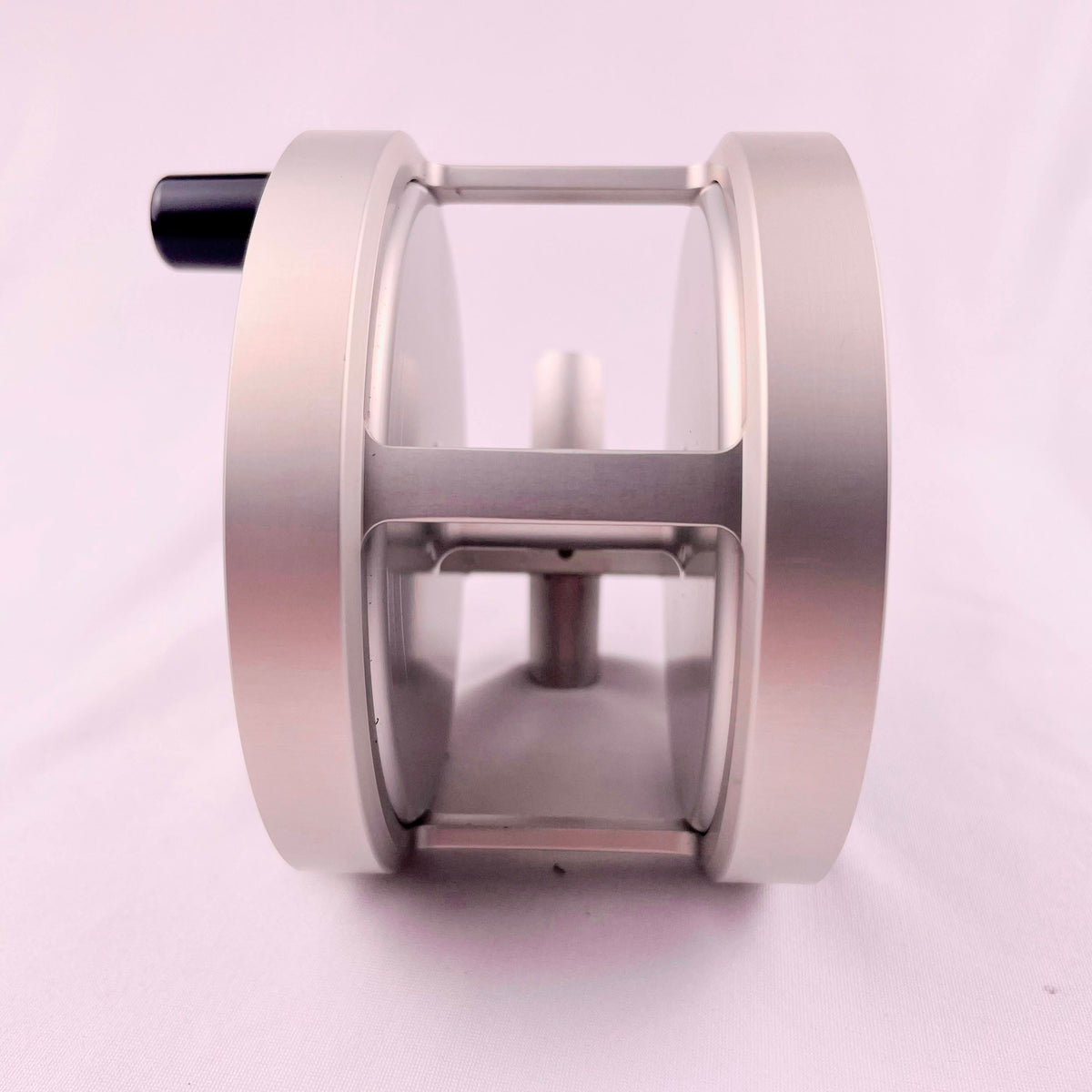 IWANA RETRO 2:1 MULTIPLIER SALMON REEL 4&quot;