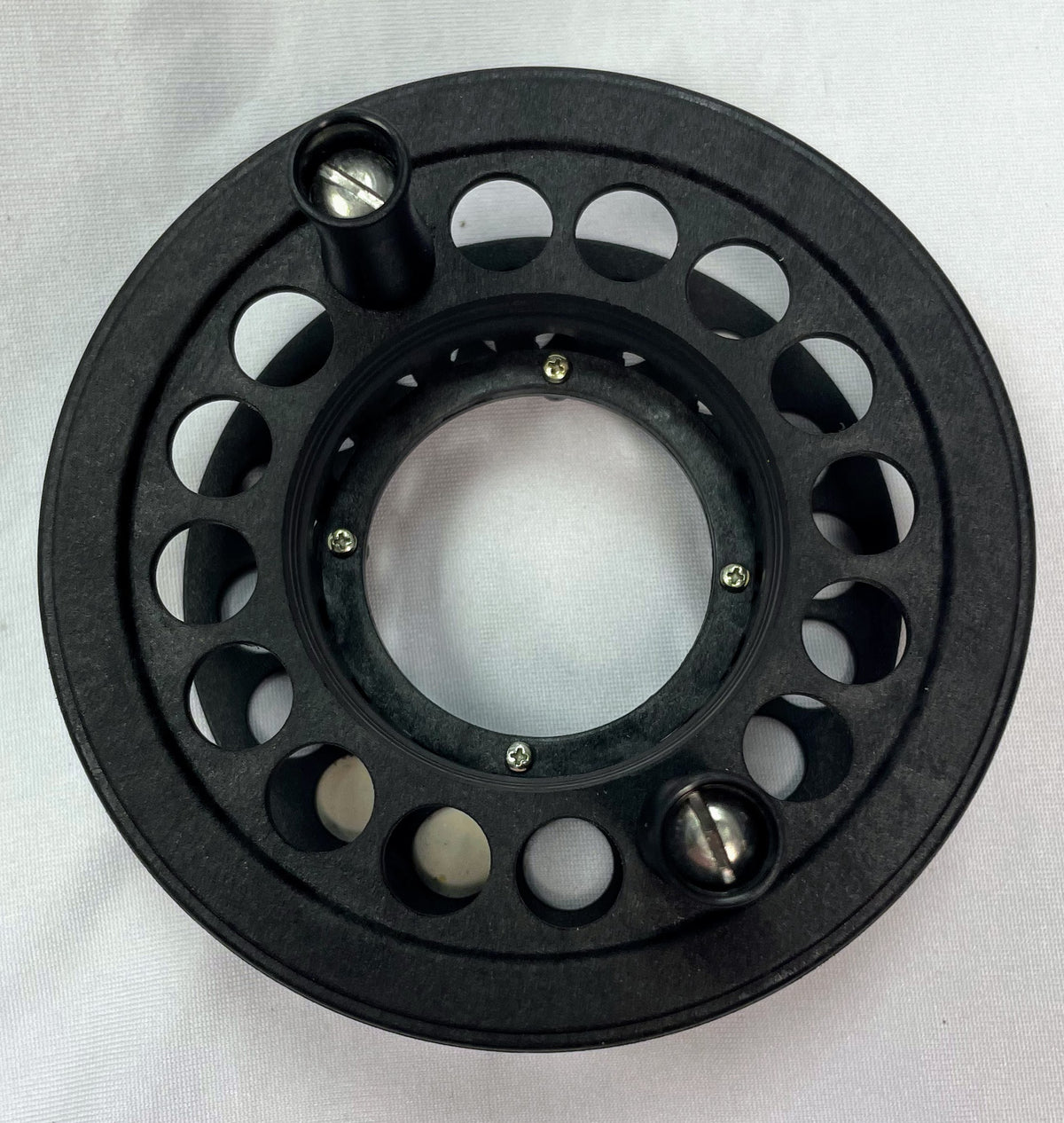 Loop Graphite Reel and 5 Spare Spools