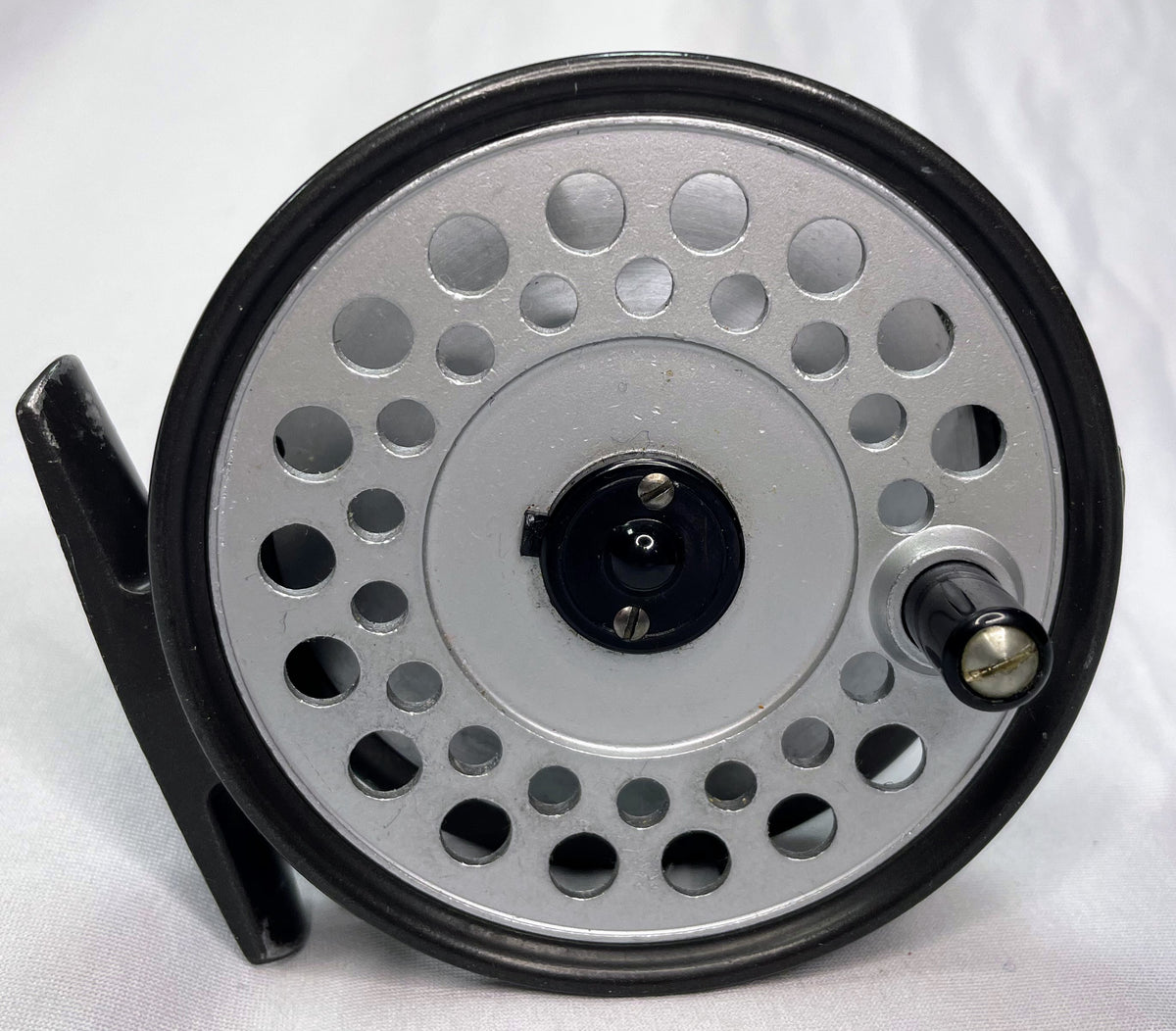 Scientific Anglers One Thirty Reel and 2 Spools