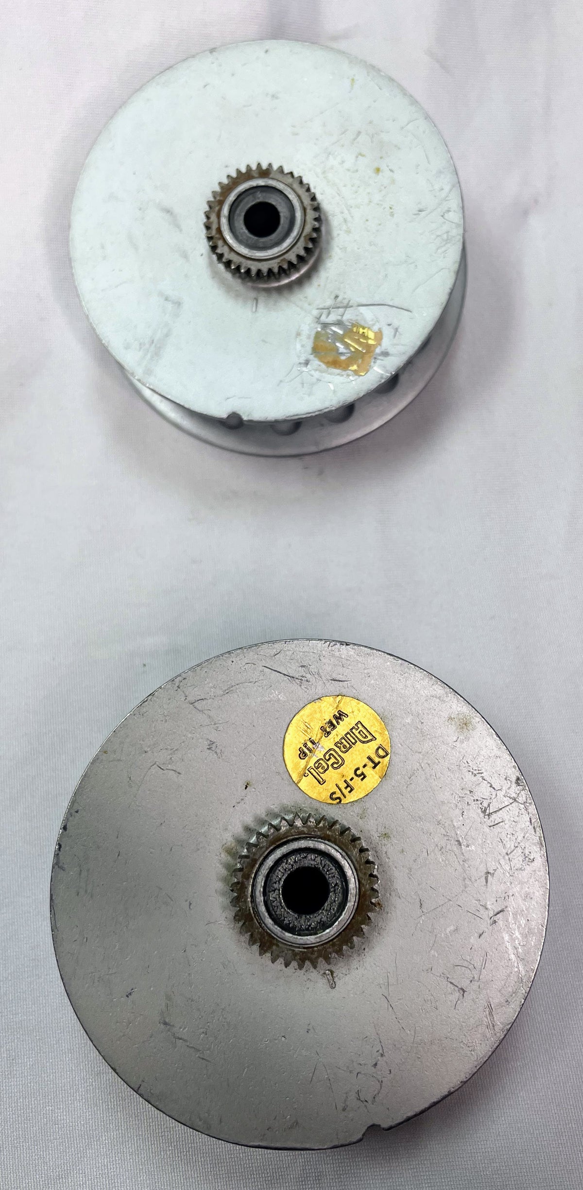 Scientific Anglers One Thirty Reel and 2 Spools