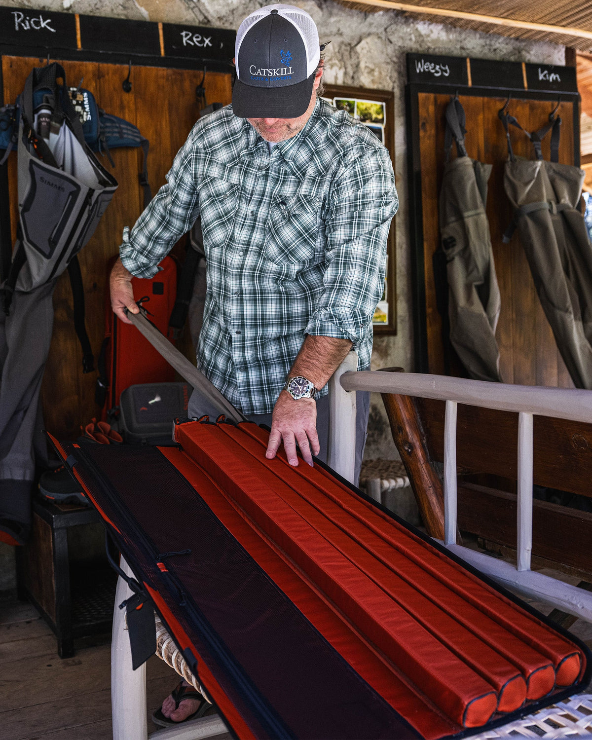 SIMMS RIVERKIT ROD ROLL