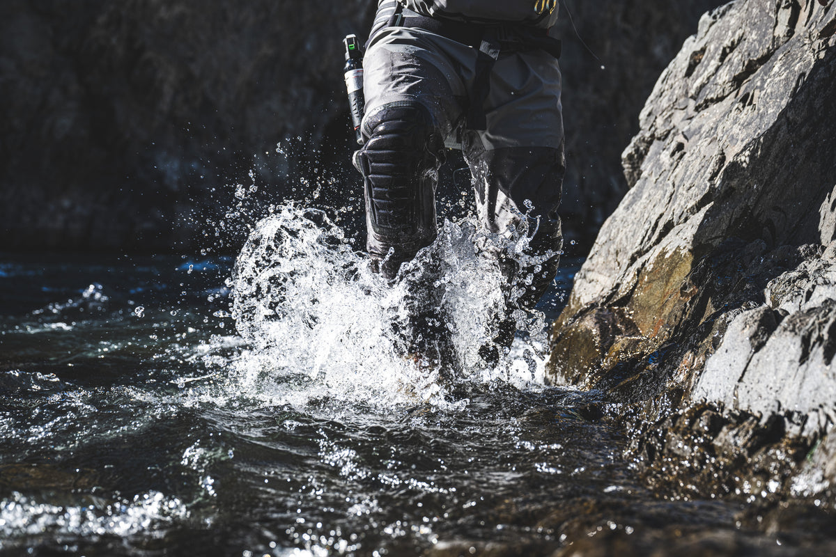 Simms Confluence Stockingfoot Wader - Graphite