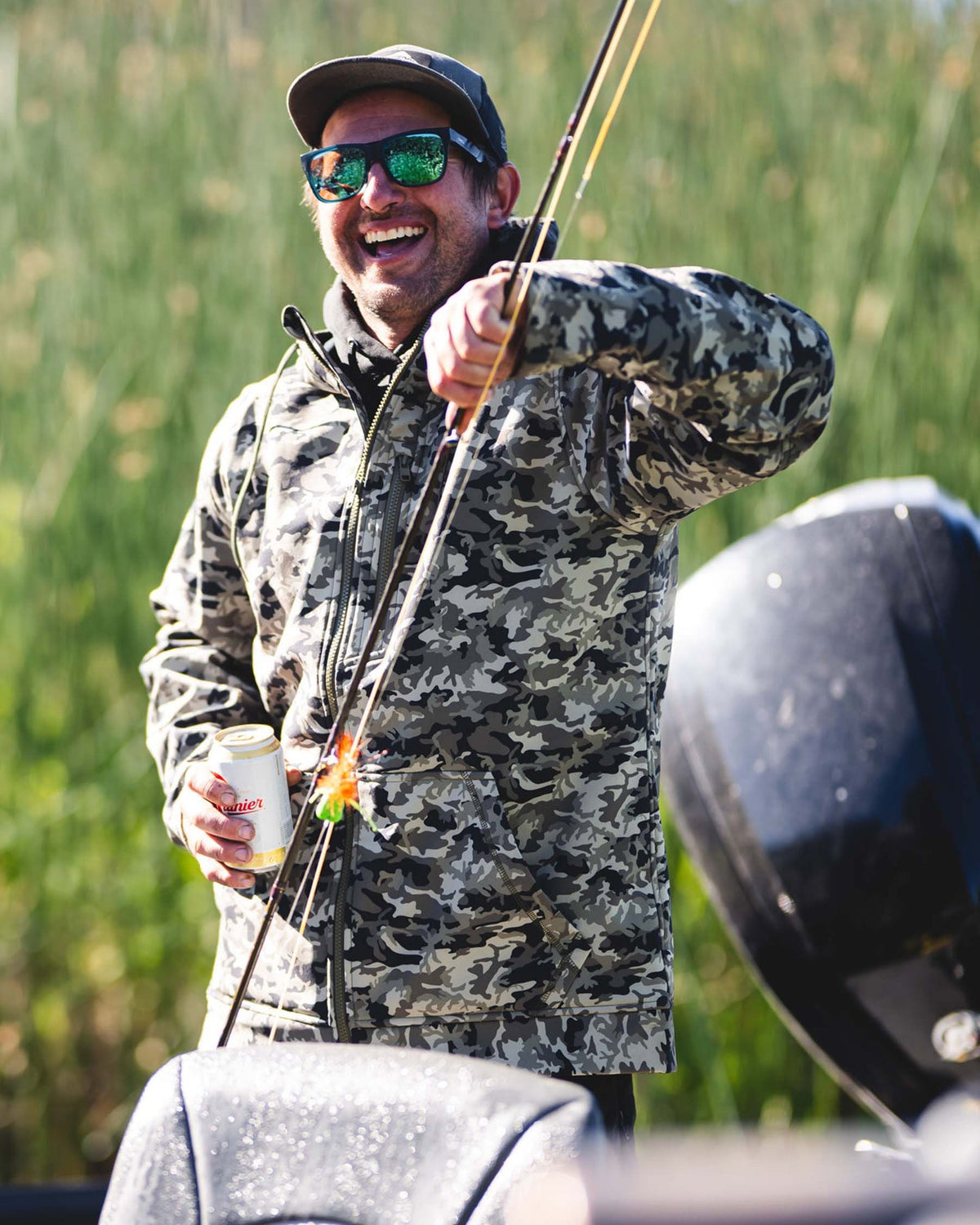 Simms Rogue Hoody - Hickory Woodland Camo