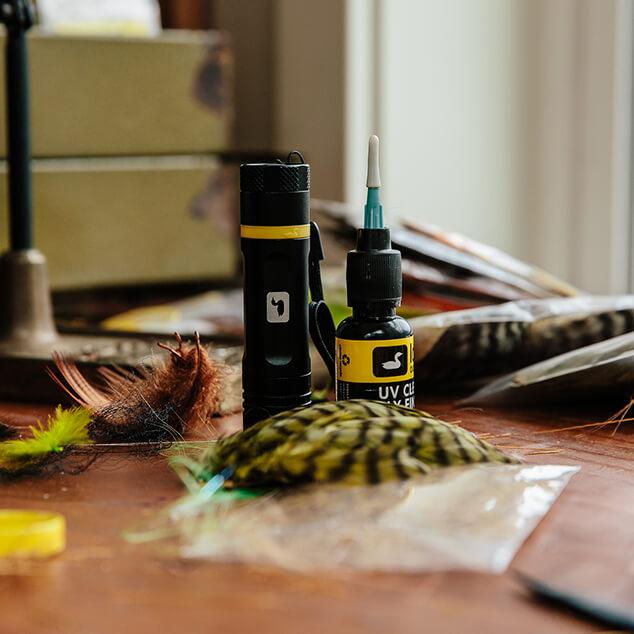 Loon Outdoors UV Clear Fly Finish - Thin (1/2 Oz)